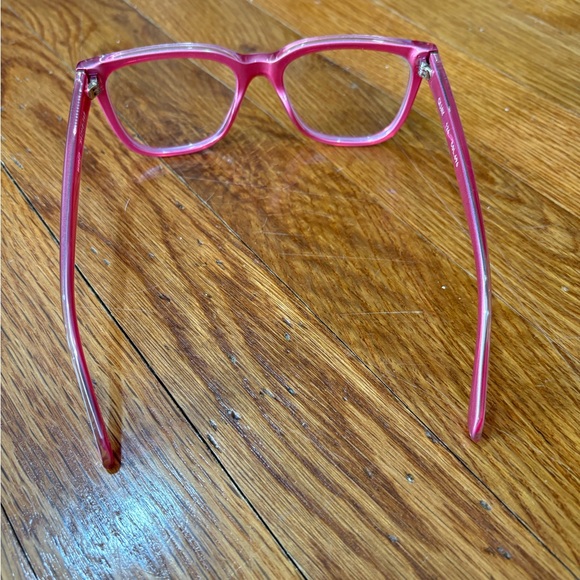 Quay Australia Pink Glasses - Picture 4 of 8